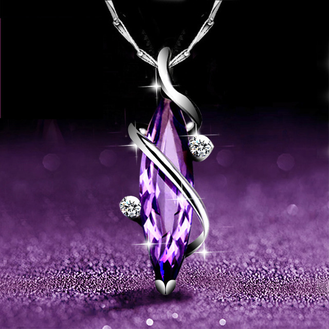 Halskette mit lila Amethyst-Anhänger | Kupfer-Kristall-Charm – Boho Schmuck für Damen