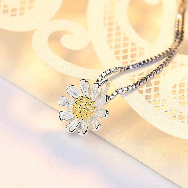 Small Daisy Sunflower Pendant 925 Sterling Silver – AdriaPulse