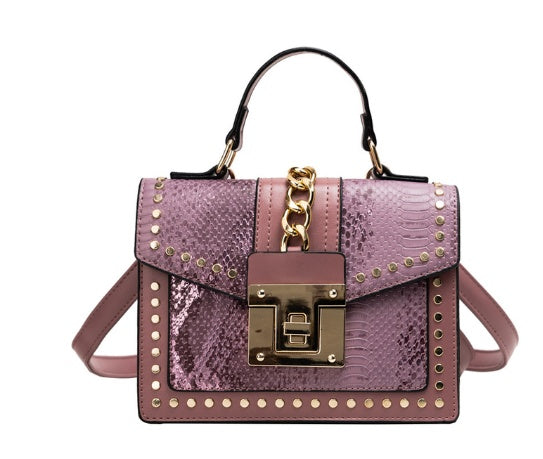 Women's Alligator Pattern Shoulder Bag PU Leather Crossbody Handbag – Beige | AdriaPulse