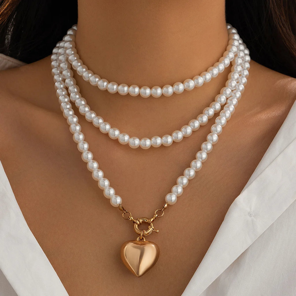 Boho Love Pendant Necklace Women's 2025 Multi Layer Gold Color Metal Imitation Pearl Girl Fashion Couple Fashion Jewelry