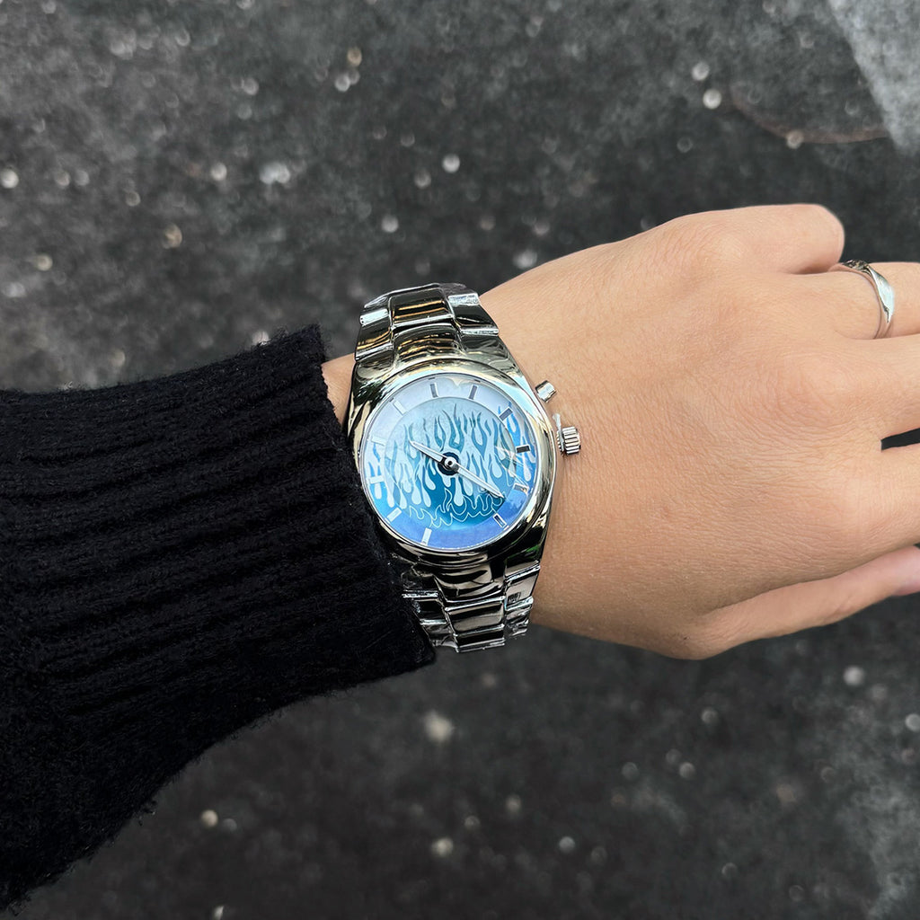 Y2K-inspirierte Kreative Dynamische Flammen-Herrenuhr