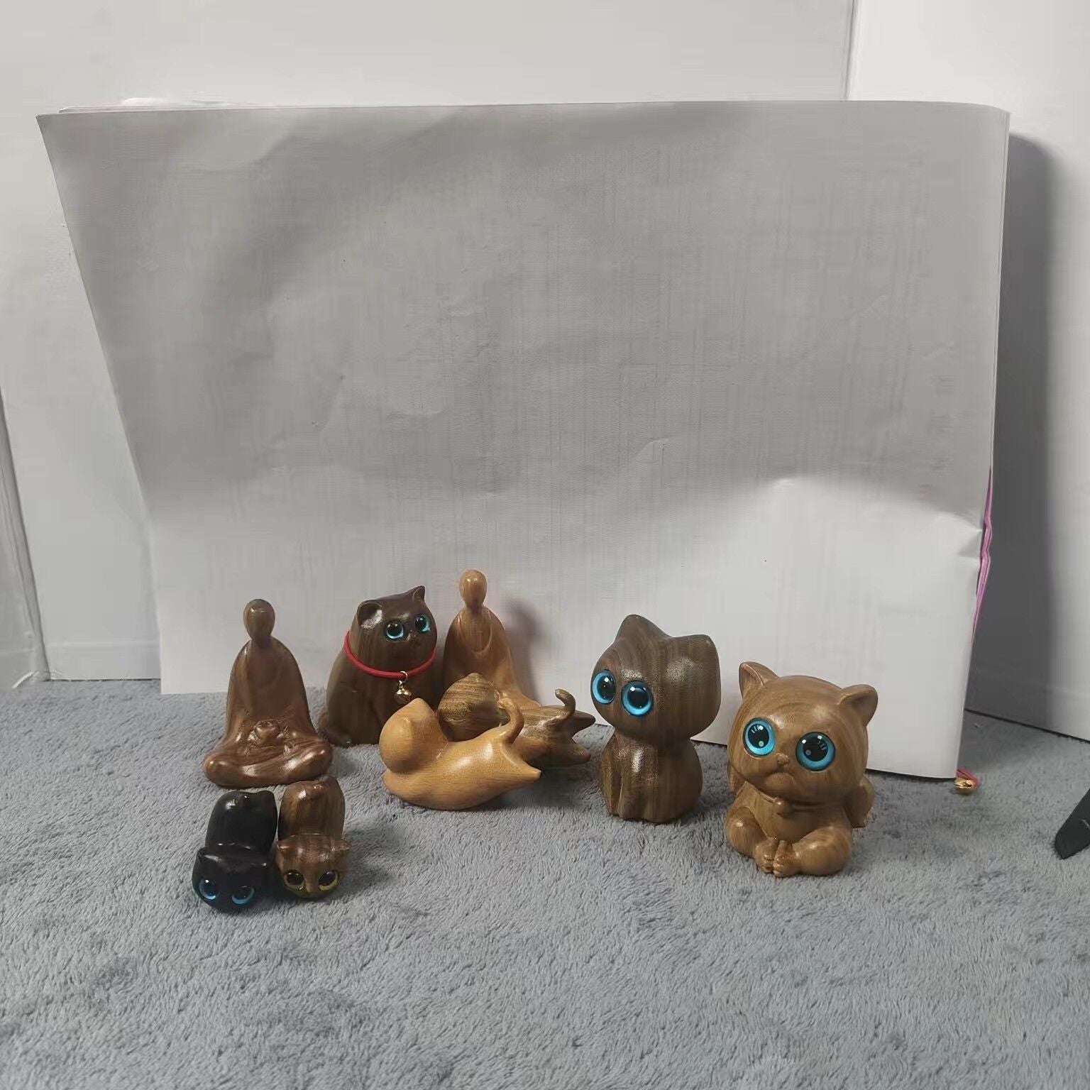 Handmade Sandalwood Cat & Animal Figurine – Mini Wooden Desk Ornament