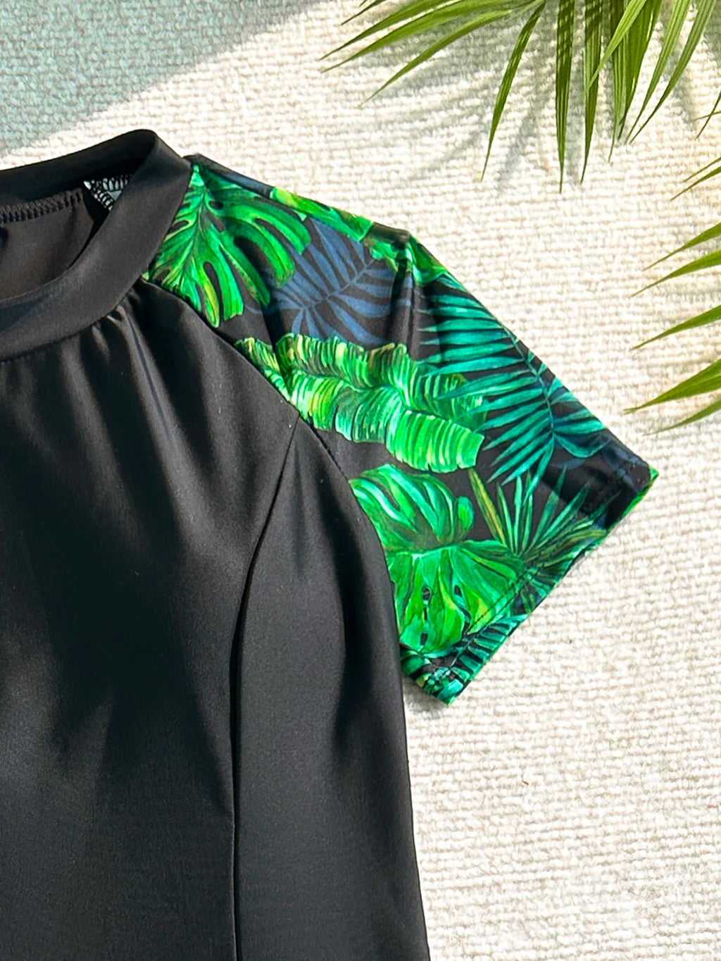 Ensemble de maillot de bain tankini pour femme, maillot de bain deux pièces, manches courtes, vacances à la plage, coupe ajustée, imprimé plantes tropicales, short de bain boxer, maillot de bain de sport à la mode