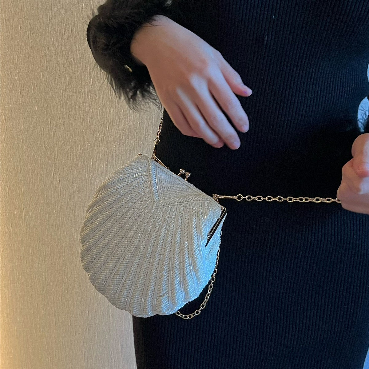 Muschelförmige Umhänge-Schultertasche für Damen