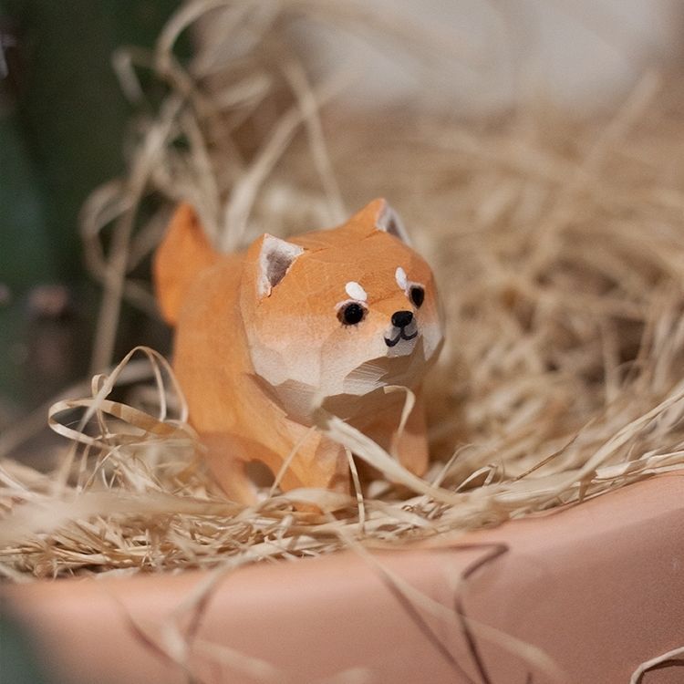 Handmade Sandalwood Cat & Animal Figurine – Mini Wooden Desk Ornament