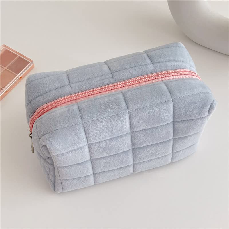 Trousse de Maquillage en Peluche – Lot de 3 Trousses de Toilette à Carreaux Mignonnes pour Femmes | Rose, Bleu & Blanc
