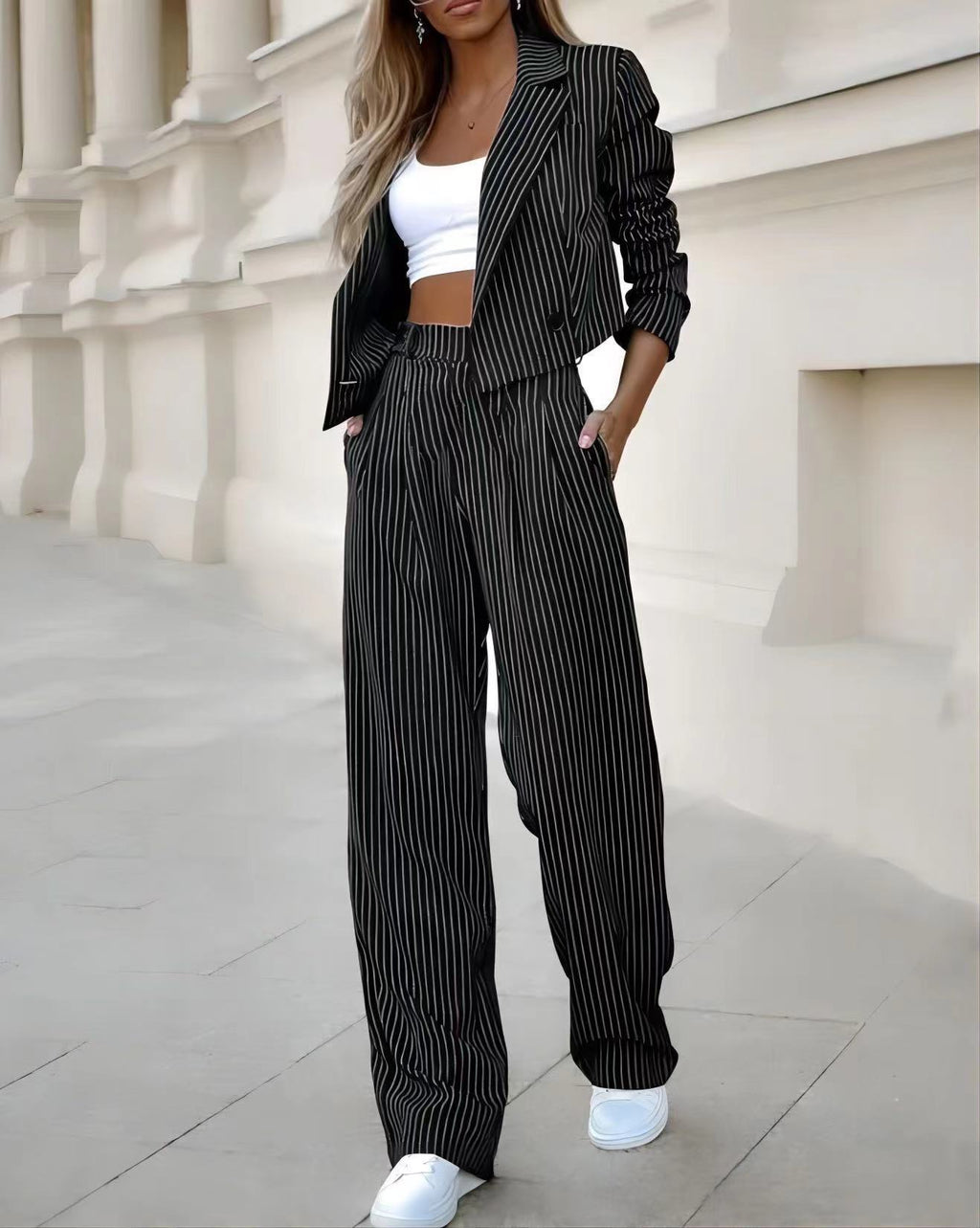 Ensemble deux pièces rayé pour femme – Haut court à revers et pantalon droit