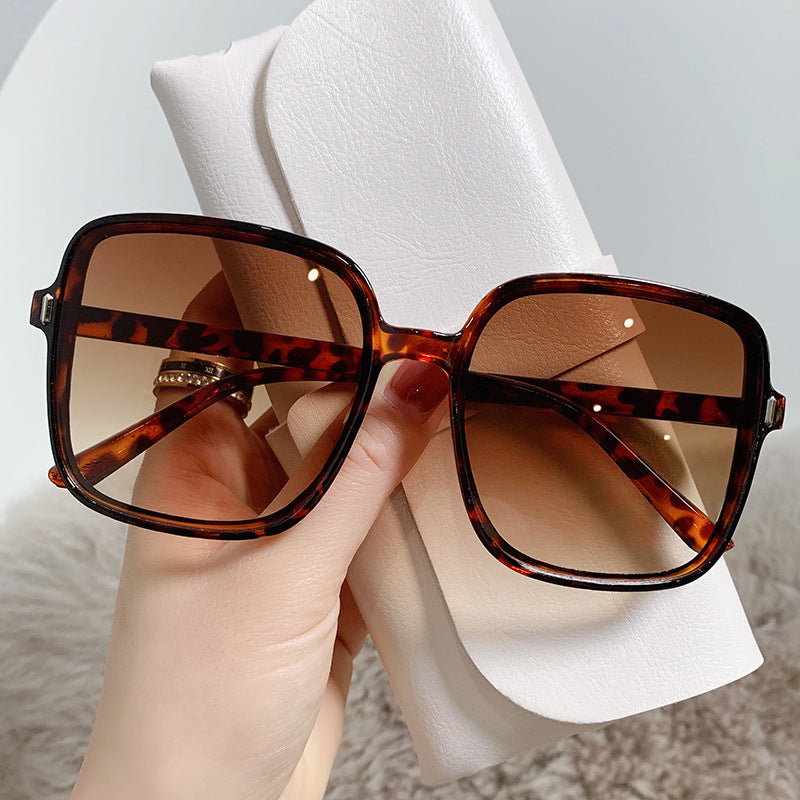 Square Gradient Sunglasses | UV400 Vintage Full Frame – 7 Colors