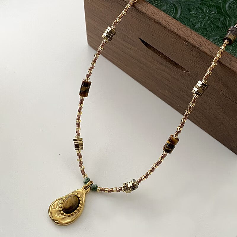 Women's Retro Beaded Clavicle Necklace – Geometric Pendant | AdriaPulse