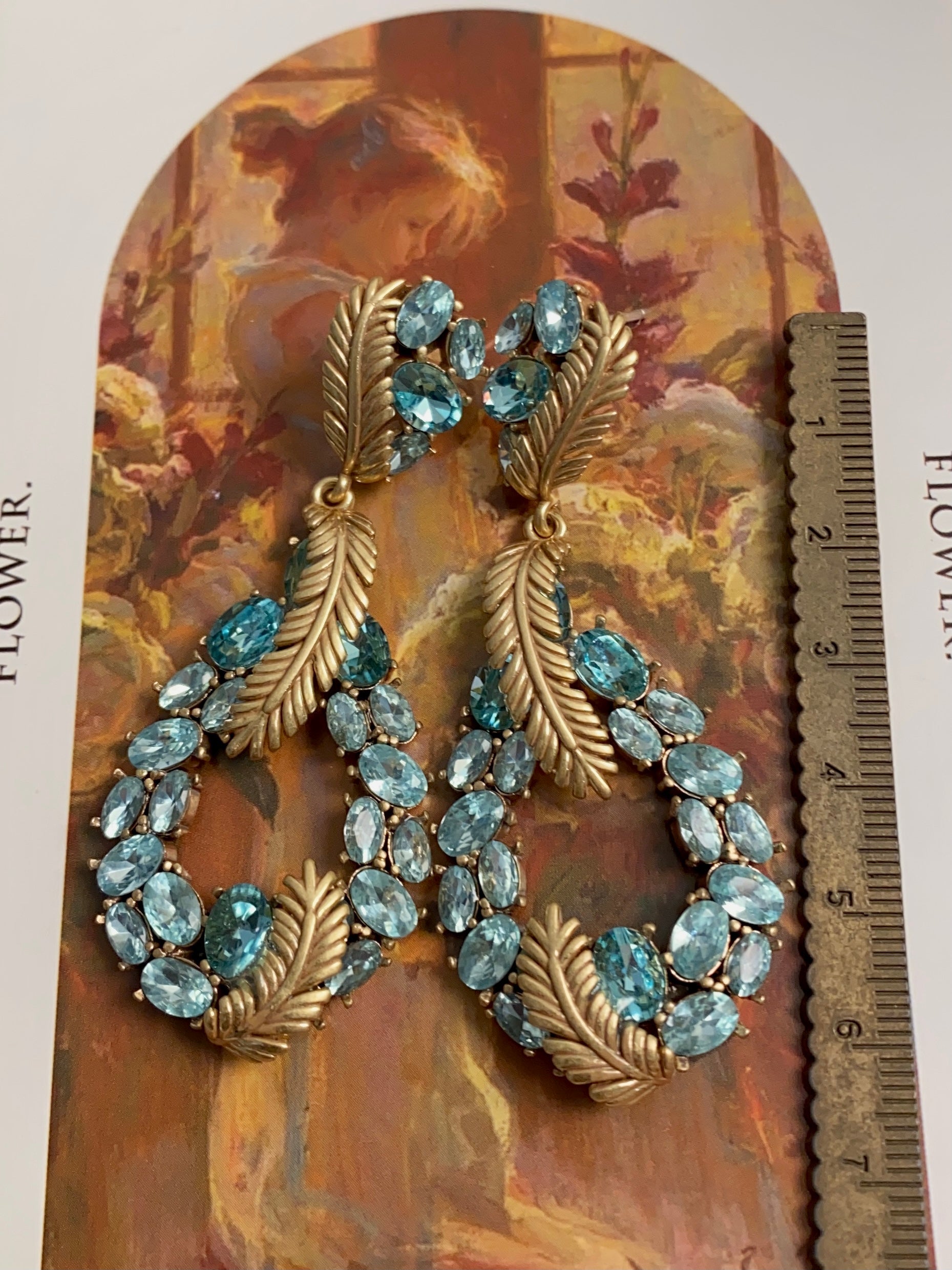 Rhinestone Feather Earrings – French Retro Copper Ear Studs for Women