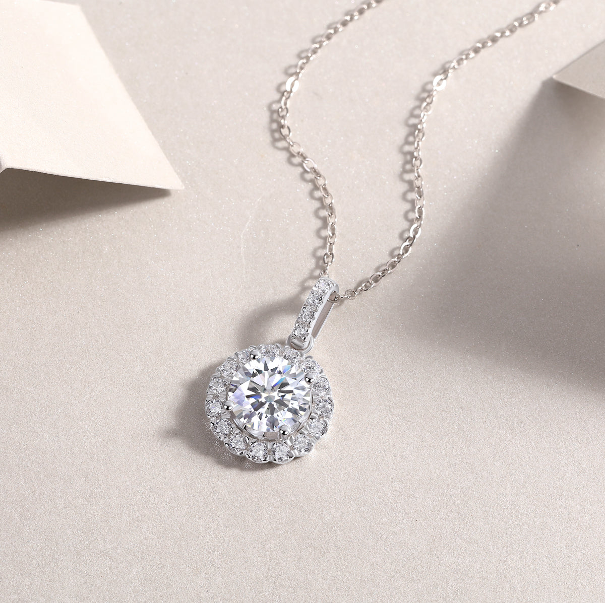 1Dandelion - A Fashionable And Luxurious Diamond Jewelry Pendant Set With 2-carat Moissan Diamonds, S925 Sterling Silver And Platinum Plating Prohibit TikTok sales
