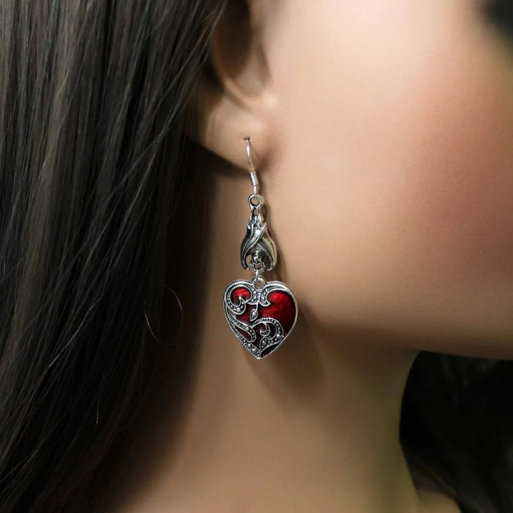 Boucles d'oreilles pendantes Cœur de chauve-souris Rouge Vin Rétro pour Femmes Fête d'Halloween Bijoux Punk Gothique Sombre Accessoires Cadeau