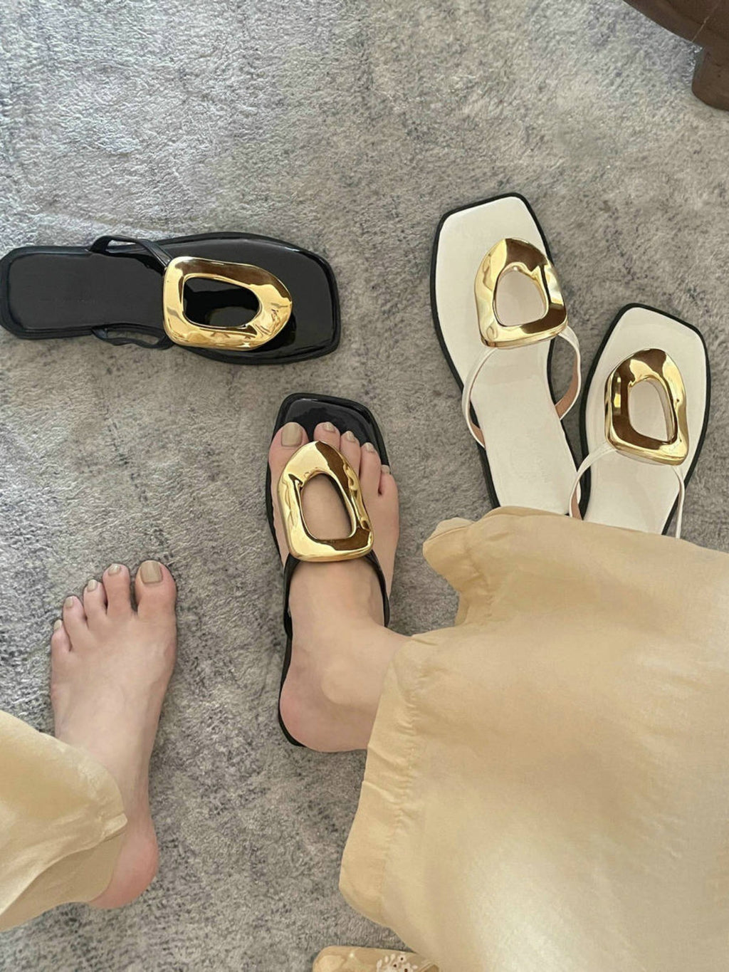 Women's Flat Sandals – Microfiber Slip-On Flip-Flops
