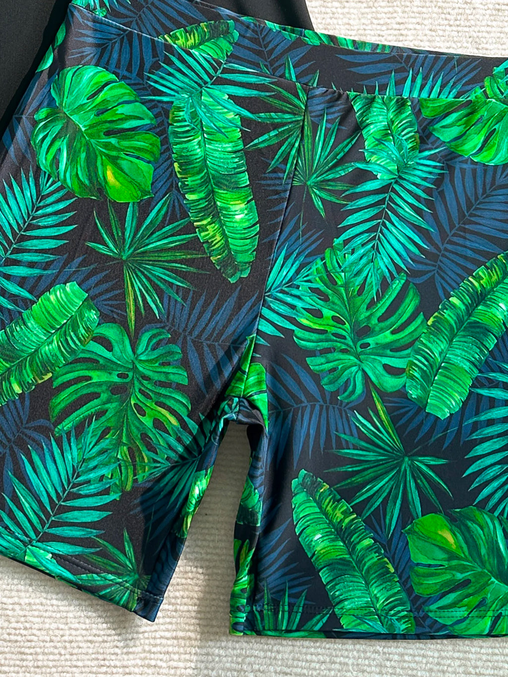 Ensemble de maillot de bain tankini pour femme, maillot de bain deux pièces, manches courtes, vacances à la plage, coupe ajustée, imprimé plantes tropicales, short de bain boxer, maillot de bain de sport à la mode