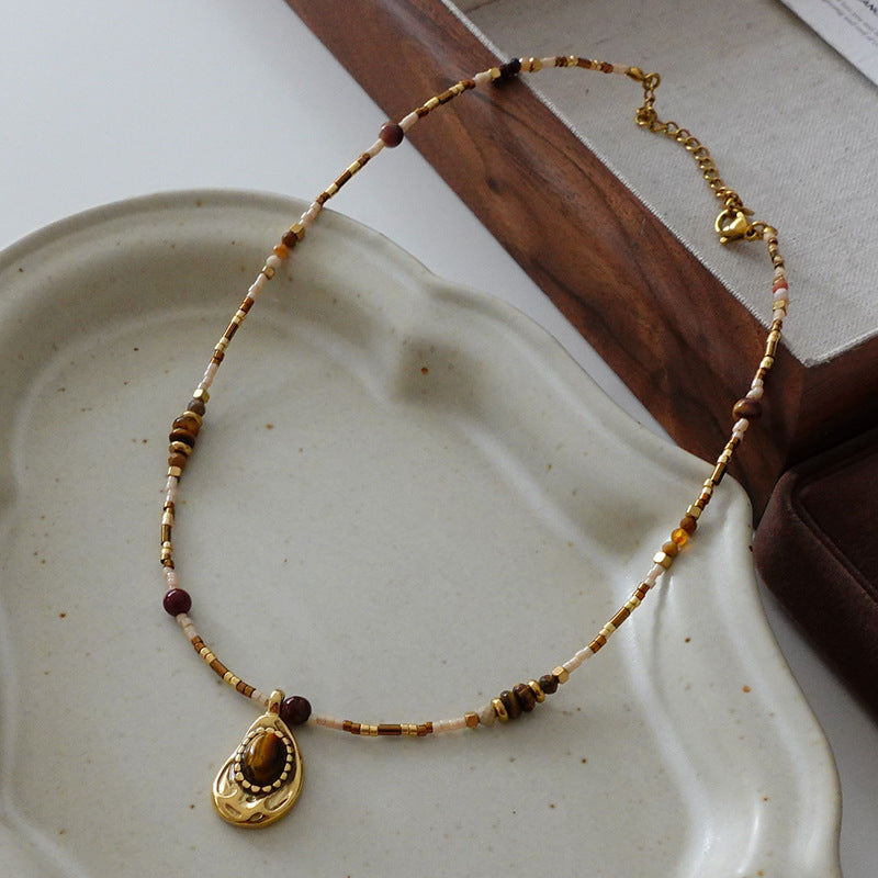 Women's Retro Beaded Clavicle Necklace – Geometric Pendant | AdriaPulse