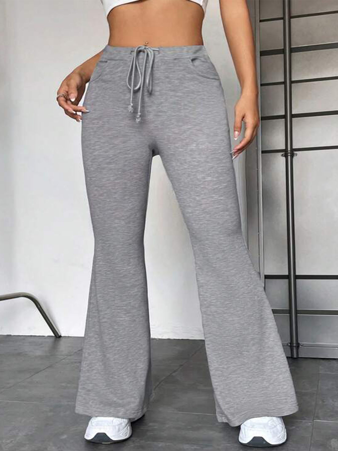 Women's Flared Yoga Pants Gray – AdriaPulse