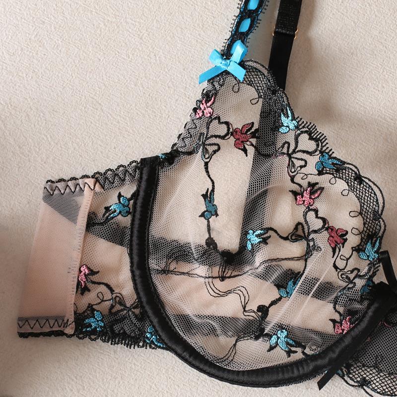 Besticktes Mesh-Dessous-Set aus Spitze | 3-teiliges Set aus BH, Höschen und Strapsen