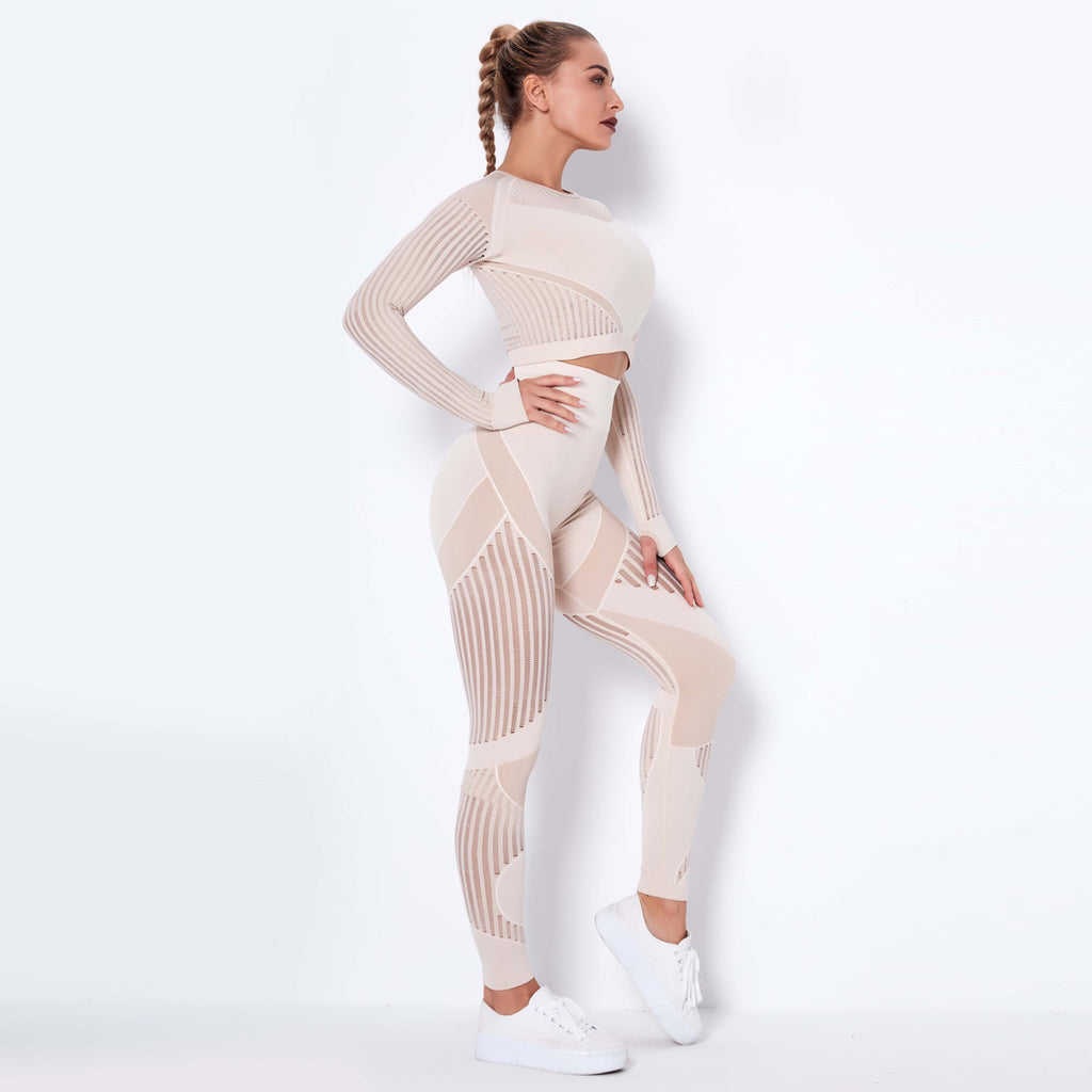 Women's Seamless Yoga Suit – Long Sleeve Knitted Activewear