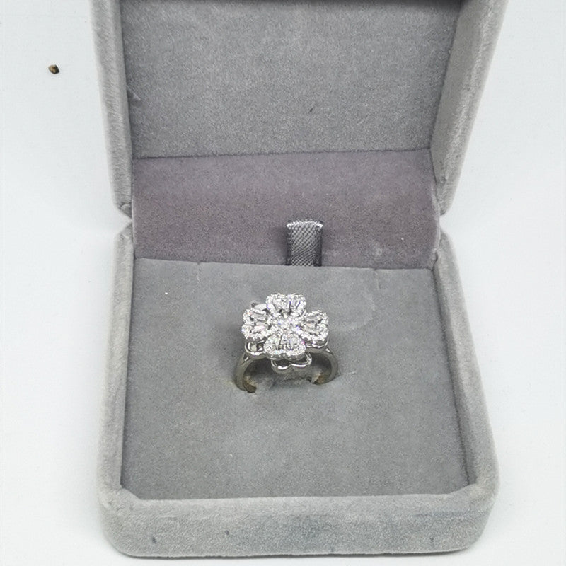 Vierblättriges Kleeblatt rotierender Kupferring – vergoldeter, verstellbarer Zeigefingerring